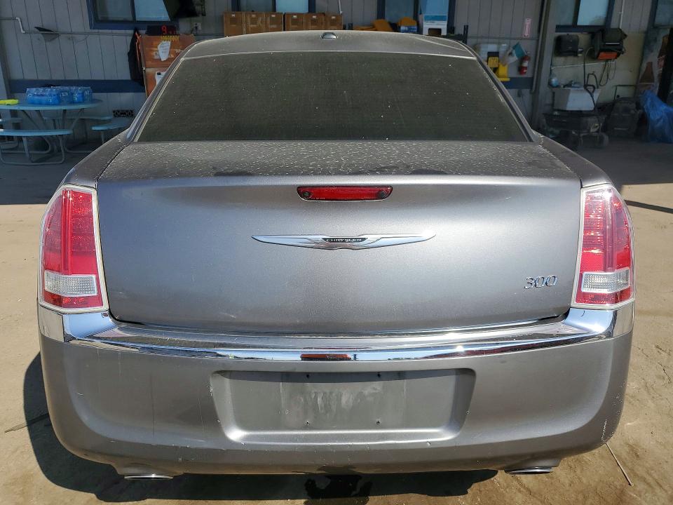 2011 Chrysler 300 მანქანა იყიდება აუქციონზე, vin: 2C3CA5CG9BH557945, აუქციონის ნომერი: 48682896