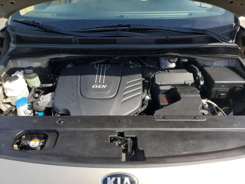 50353366 :رقم المزاد ، KNDMB5C18G6140138 vin ، 2016 Kia Sedona مزاد بيع
