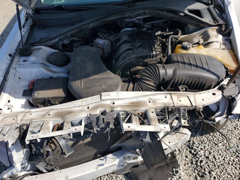 50322276 :رقم المزاد ، 2C3CCAAG2FH853451 vin ، 2015 Chrysler 300 مزاد بيع