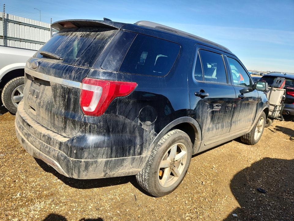 2017 Ford Explorer მანქანა იყიდება აუქციონზე, vin: 1FM5K8D83HGD71747, აუქციონის ნომერი: 48307536