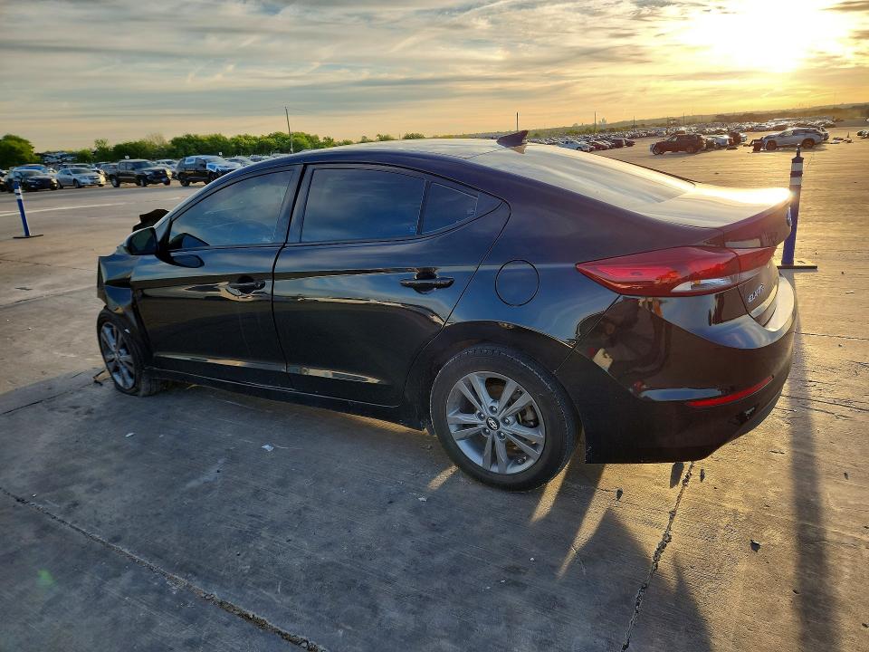 2018 Hyundai Elantra მანქანა იყიდება აუქციონზე, vin: 5NPD84LF4JH237077, აუქციონის ნომერი: 48419526