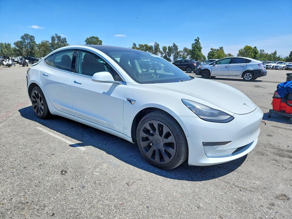 Продаж на аукціоні авто 2018 Tesla Model 3, vin: 5YJ3E1EA0JF043634, номер лоту: 50899266