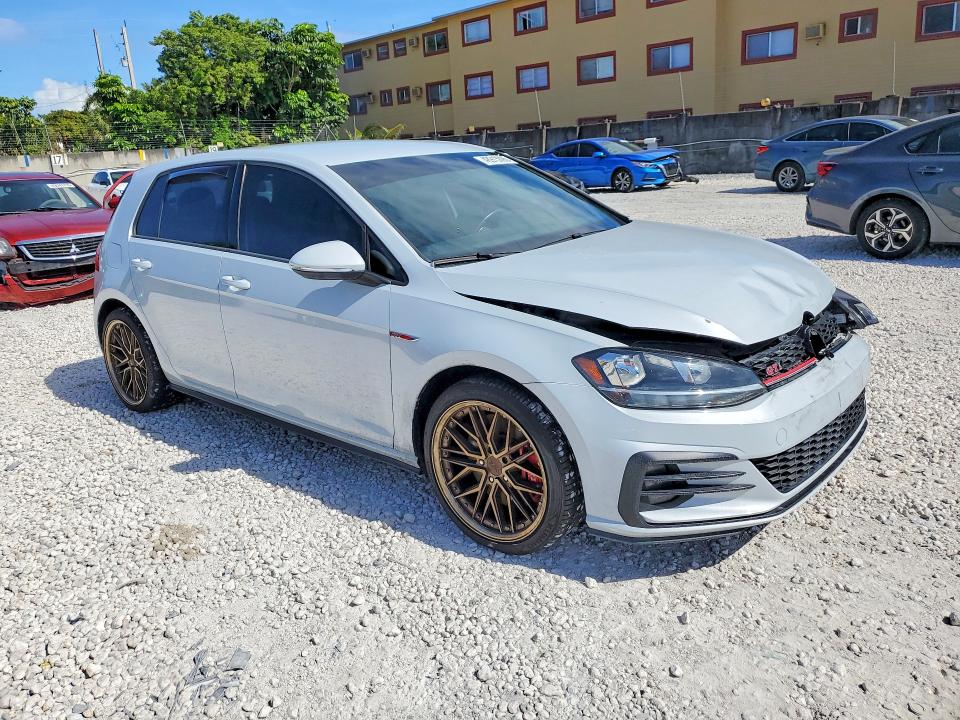 Продажа на аукционе авто 2019 Volkswagen Gti, vin: 3VW6T7AU2KM034319, номер лота: 48913096