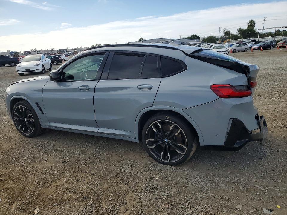 50289726 :رقم المزاد ، 5UX43DT06N9K62800 vin ، 2022 Bmw X4 مزاد بيع