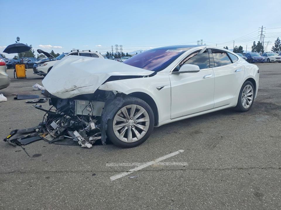 Auction sale of the 2017 Tesla Model S, vin: 5YJSA1E26HF217989, lot number: 48456086