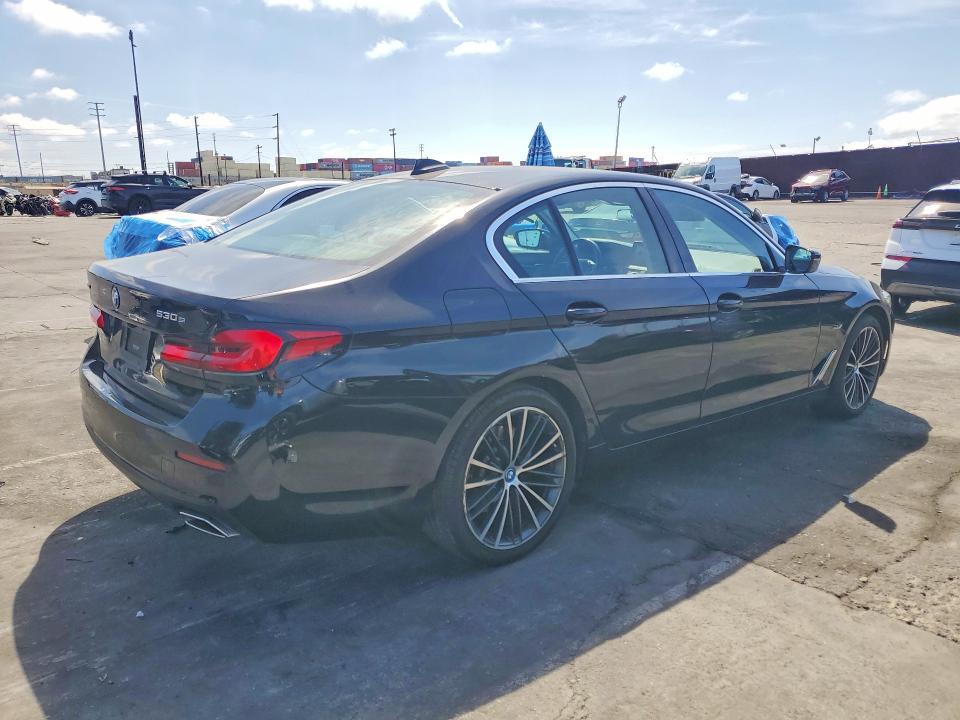 Продажа на аукционе авто 2022 Bmw 530xe, vin: WBA33AG04NCK96143, номер лота: 49123636