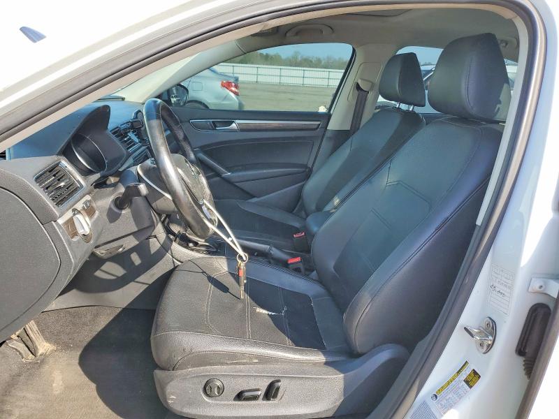 Продажа на аукционе авто 2016 Volkswagen Passat, vin: 1VWBT7A32GC011623, номер лота: 48703376