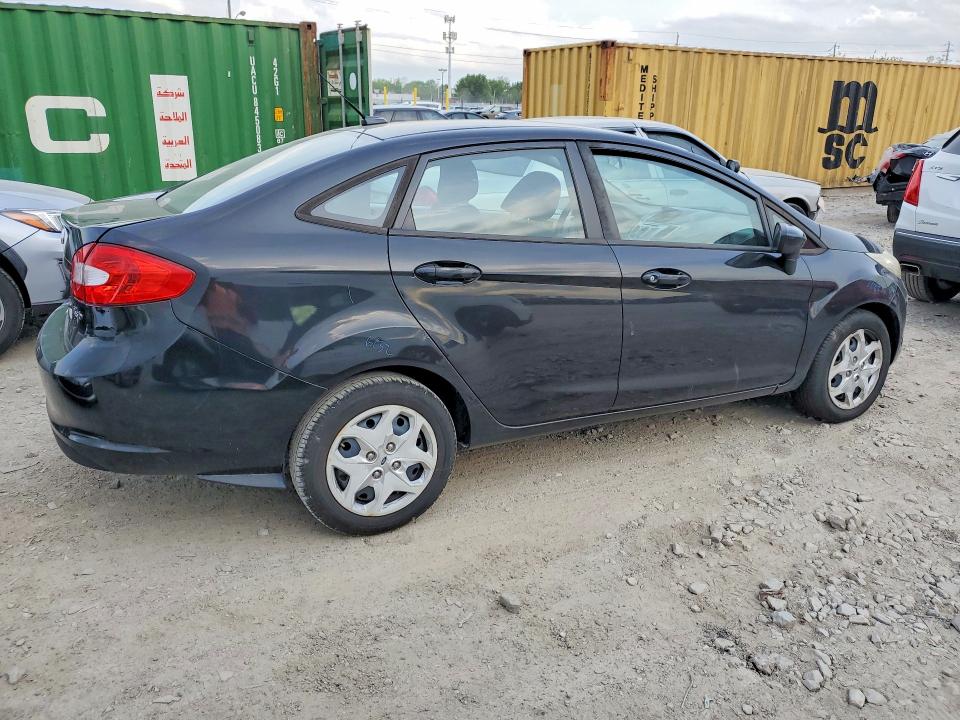 2013 Ford Fiesta მანქანა იყიდება აუქციონზე, vin: 3FADP4AJ8DM175584, აუქციონის ნომერი: 48927826