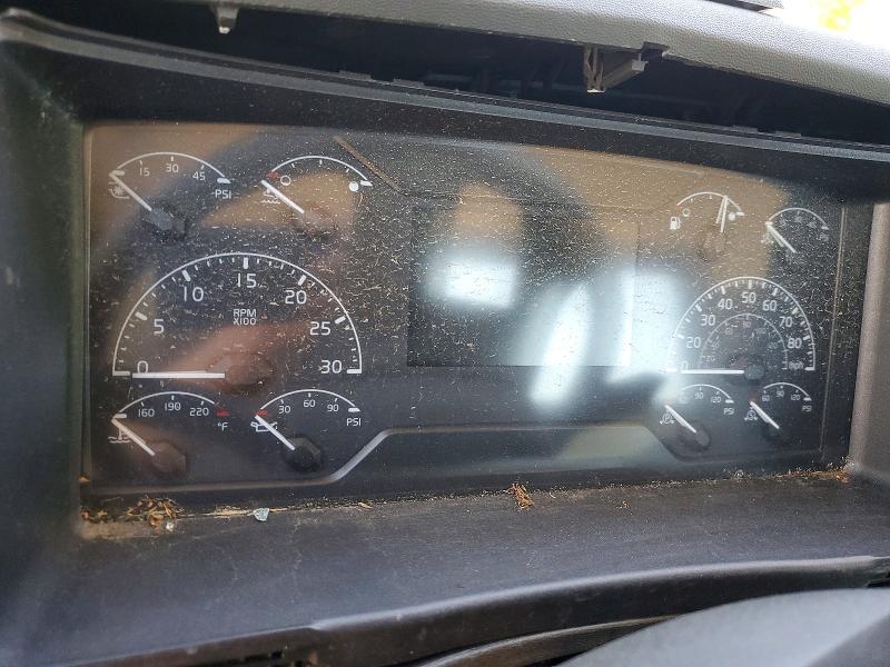 Продажа на аукционе авто 2023 Volvo Vnr, vin: 4V4W39EG3PN332270, номер лота: 49262966