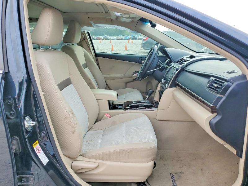 51518486 :رقم المزاد ، 4T1BF1FK5CU171079 vin ، 2012 Toyota Camry مزاد بيع