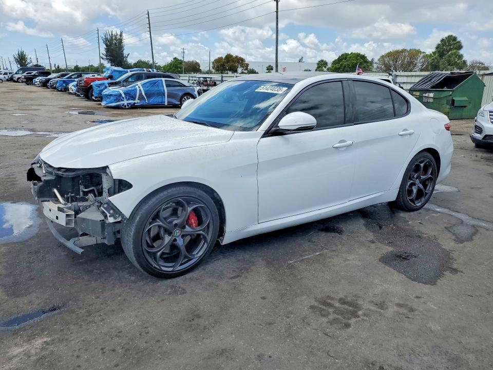 Продажа на аукционе авто 2019 Alfa Romeo Giulia, vin: ZARFAMBNXK7600497, номер лота: 51424036