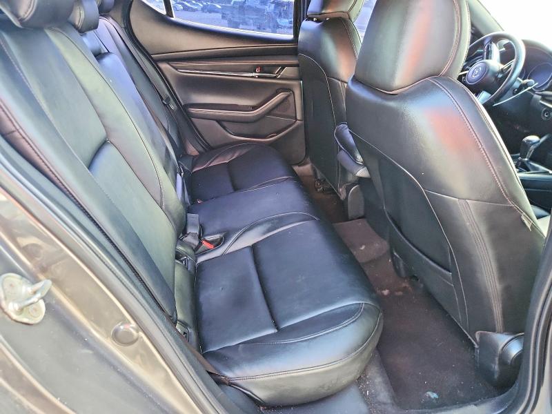 Продажа на аукционе авто 2019 Mazda 3, vin: JM1BPAJM9K1131498, номер лота: 49640706