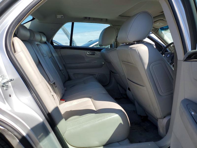 2011 Cadillac Dts მანქანა იყიდება აუქციონზე, vin: 1G6KD5E61BU111162, აუქციონის ნომერი: 49675296