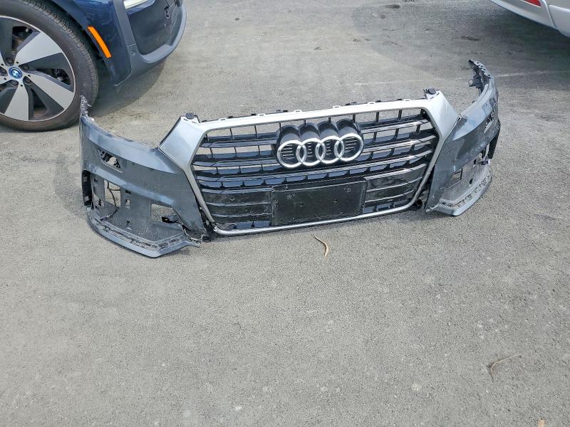 2018 Audi Q3 მანქანა იყიდება აუქციონზე, vin: WA1HCCFS7JR018359, აუქციონის ნომერი: 51263666