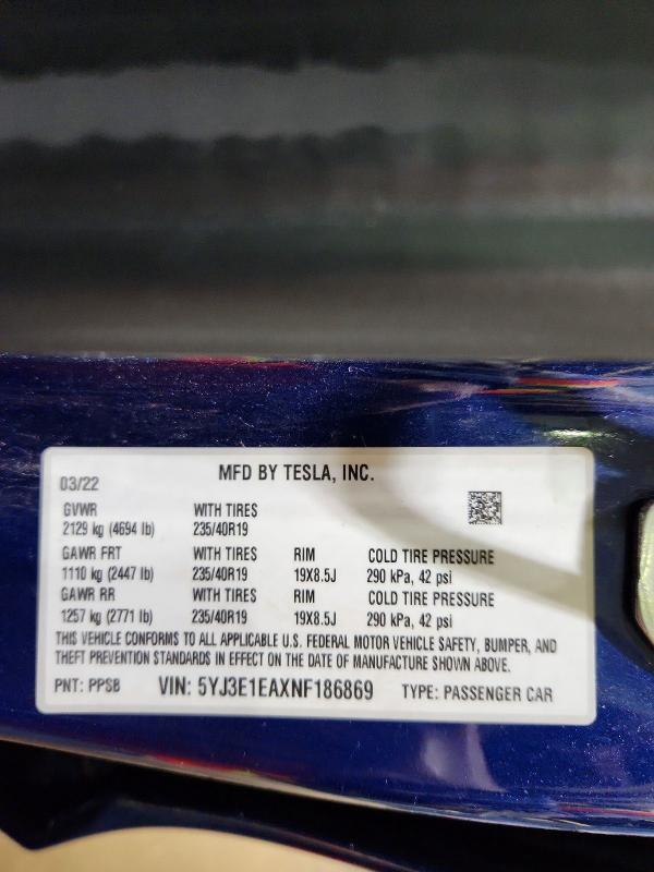 50182906 :رقم المزاد ، 5YJ3E1EAXNF186869 vin ، 2022 Tesla Model 3 مزاد بيع