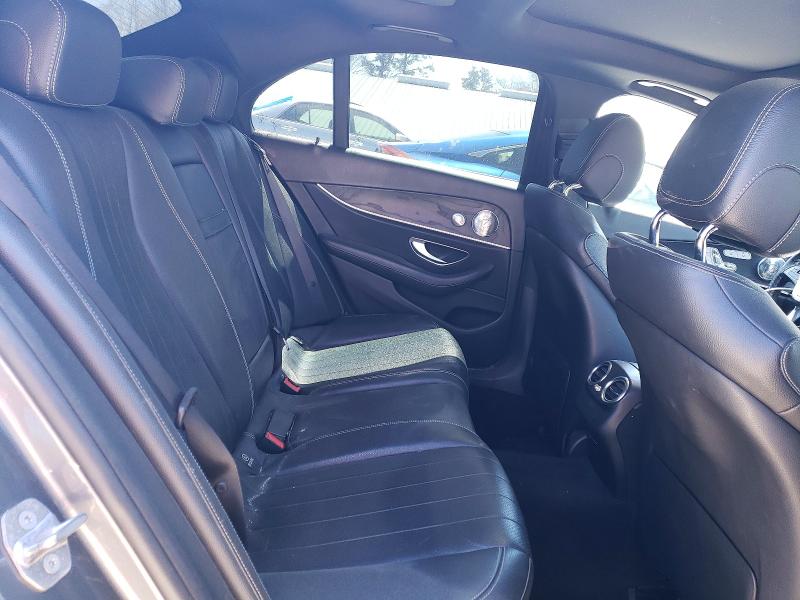 50996666 :رقم المزاد ، WDDZF4KB5HA198307 vin ، 2017 Mercedes Benz E مزاد بيع