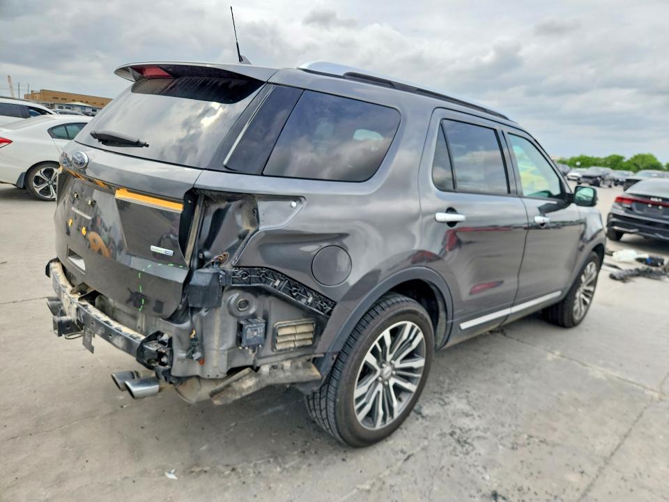 49685106 :رقم المزاد ، 1FM5K8HT7KGA72106 vin ، 2019 Ford Explorer مزاد بيع