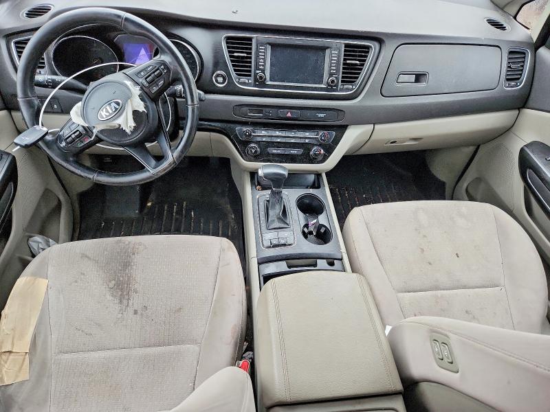 Продажа на аукционе авто 2017 Kia Sedona, vin: KNDMB5C15H6310974, номер лота: 49896276