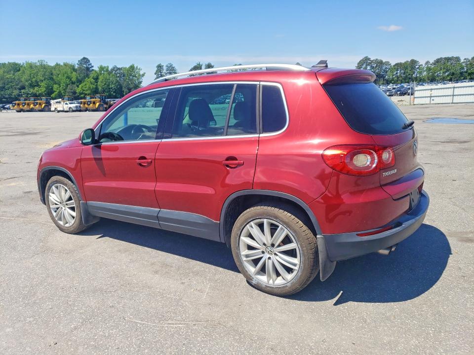 Продаж на аукціоні авто 2011 Volkswagen Tiguan, vin: WVGAV7AX2BW000832, номер лоту: 51419826