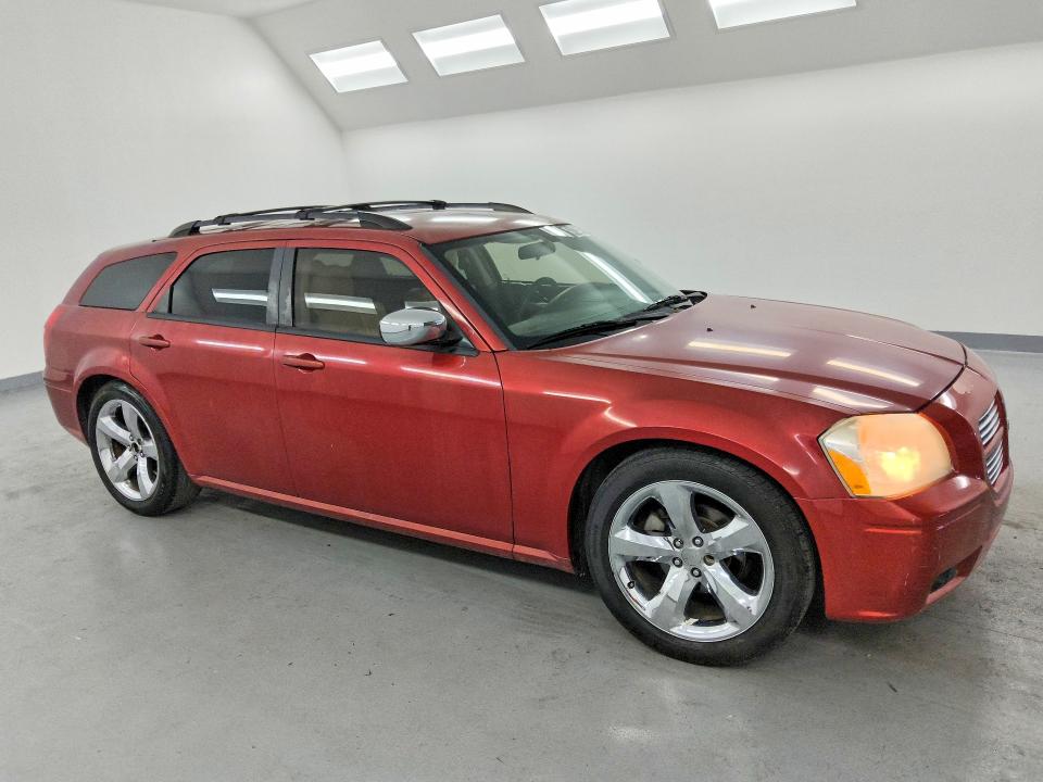 49334426 :رقم المزاد ، 2D4FV47T17H717390 vin ، 2007 Dodge Magnum مزاد بيع