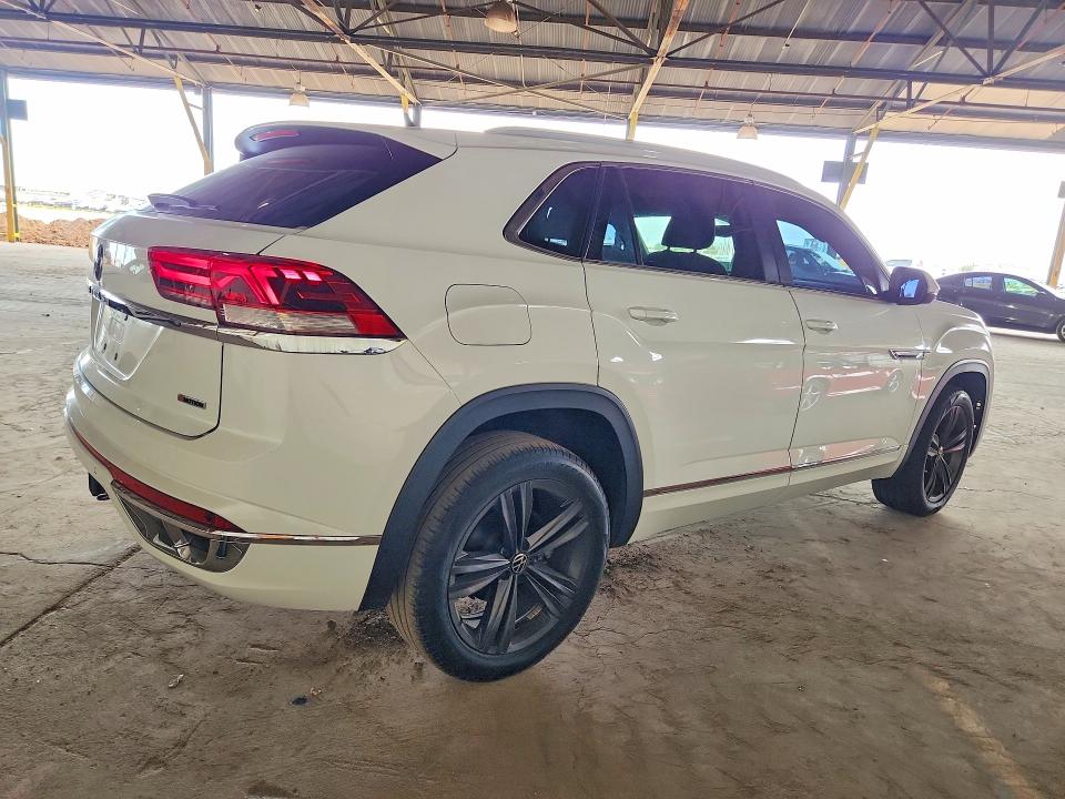 Продажа на аукционе авто 2022 Volkswagen Atlas Cross Sport, vin: 1V2SE2CAXNC204688, номер лота: 51886366