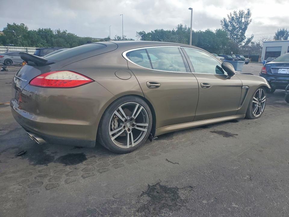 2011 Porsche Panamera მანქანა იყიდება აუქციონზე, vin: WP0AB2A74BL060824, აუქციონის ნომერი: 41624796