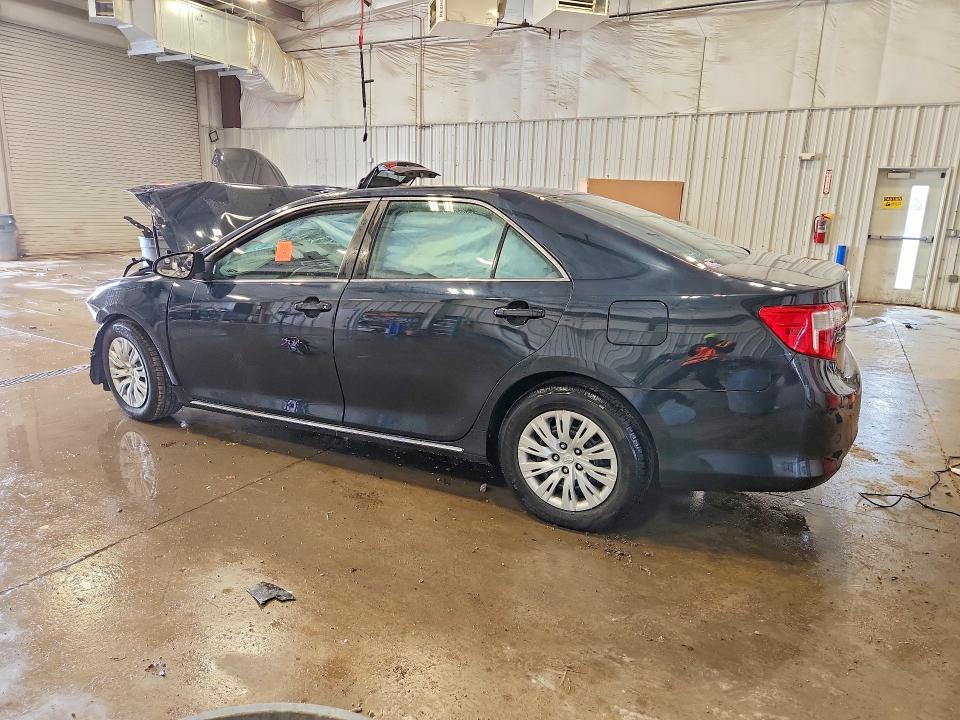 2013 Toyota Camry მანქანა იყიდება აუქციონზე, vin: 4T4BF1FK2DR323553, აუქციონის ნომერი: 48590276