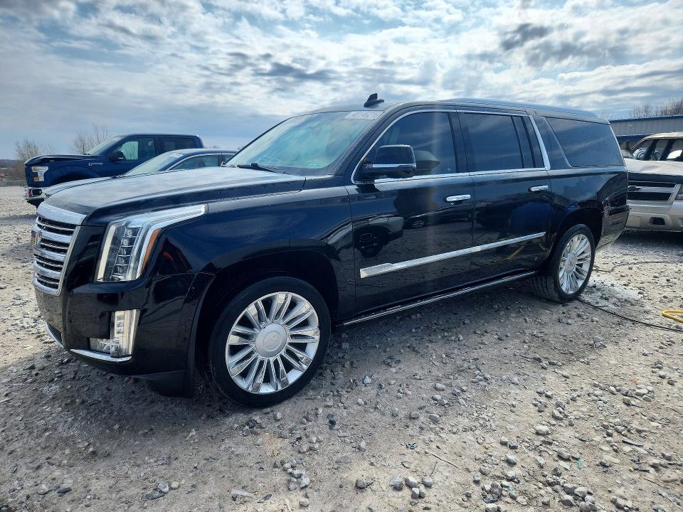 2015 Cadillac Escalade მანქანა იყიდება აუქციონზე, vin: 1GYS4UKJ2FR747673, აუქციონის ნომერი: 48146216
