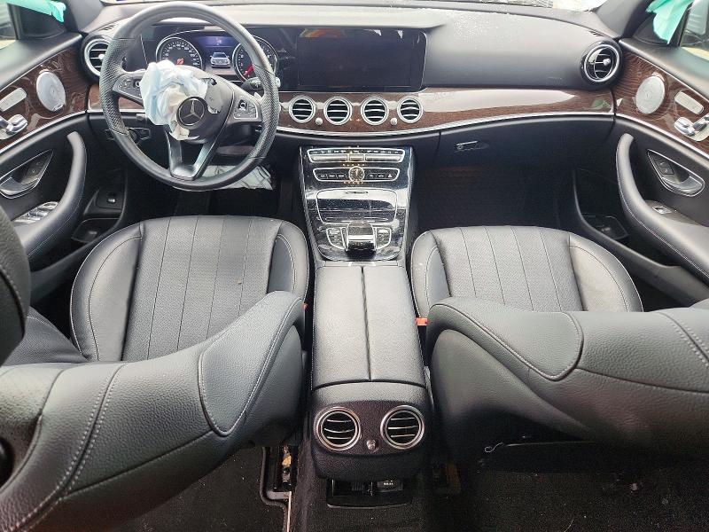 54493446 :رقم المزاد ، WDDZH6GB5JA375491 vin ، 2018 Mercedes-benz E مزاد بيع