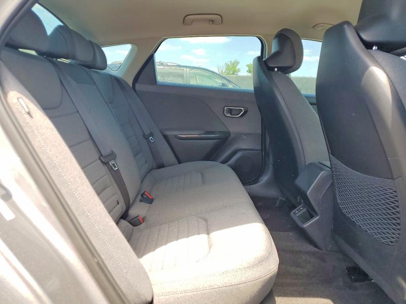 50348216 :رقم المزاد ، 3KPFU4DE8SE144837 vin ، 2025 Kia K4 مزاد بيع