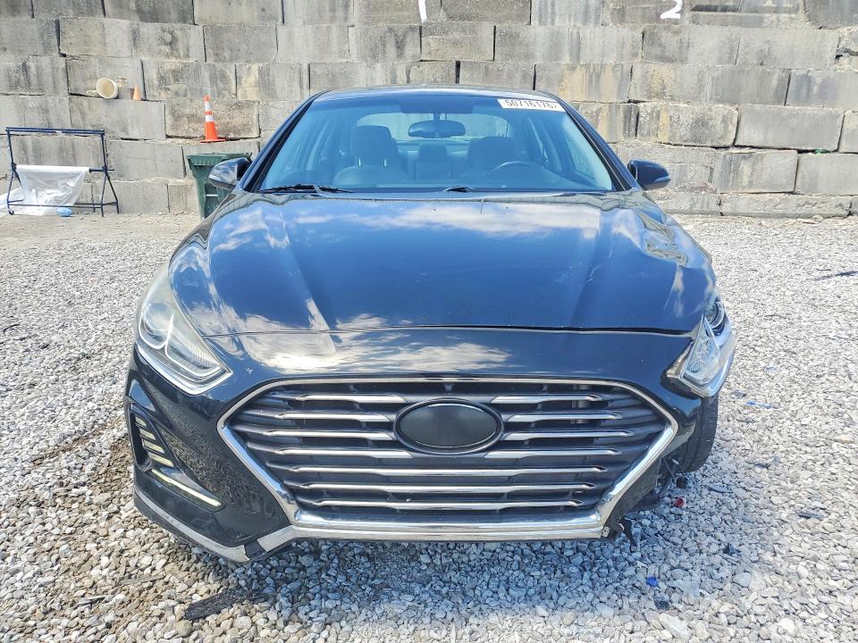 50716176 :رقم المزاد ، 5NPE34AFXJH625369 vin ، 2018 Hyundai Sonata مزاد بيع