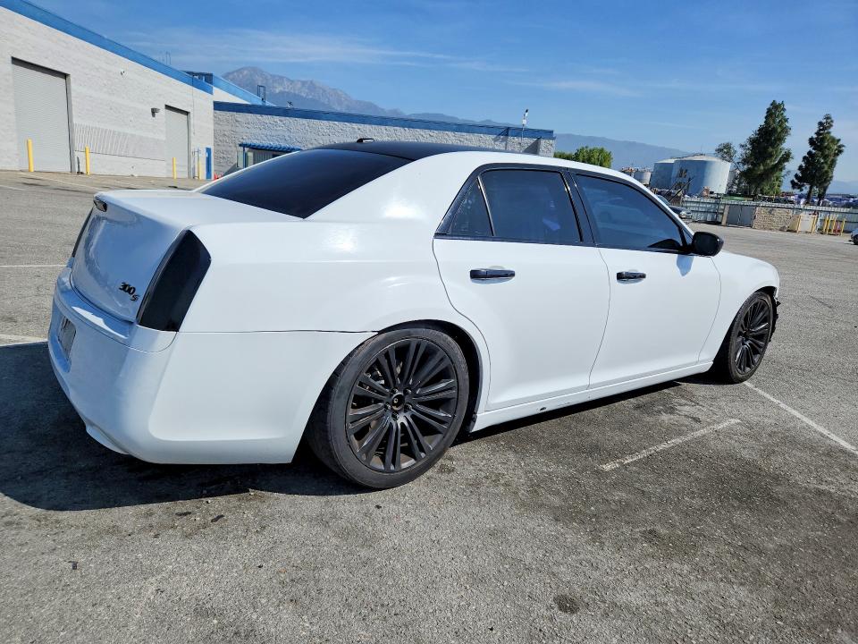 50626856 :رقم المزاد ، 2C3CCABG9DH699431 vin ، 2013 Chrysler 300 مزاد بيع