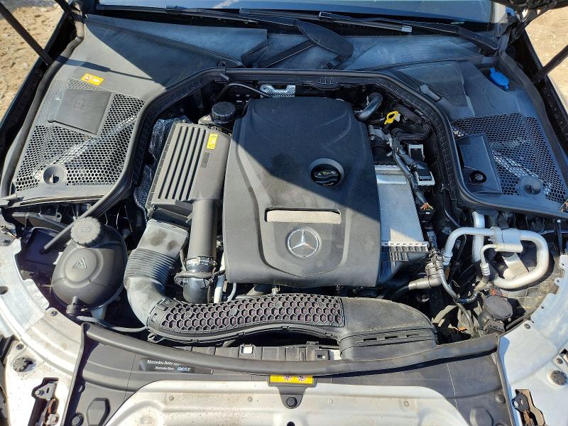50091156 :رقم المزاد ، 55SWF4KB6GU111046 vin ، 2016 Mercedes-benz C مزاد بيع