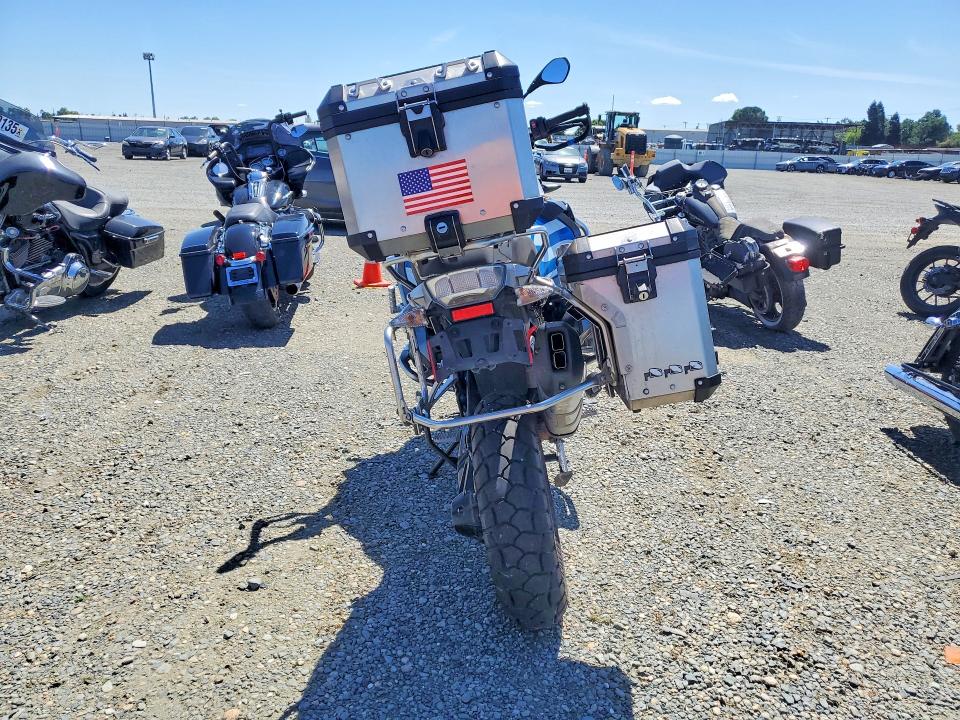 50595006 :رقم المزاد ، WB10A1206JZ967593 vin ، 2018 Bmw R1200 مزاد بيع