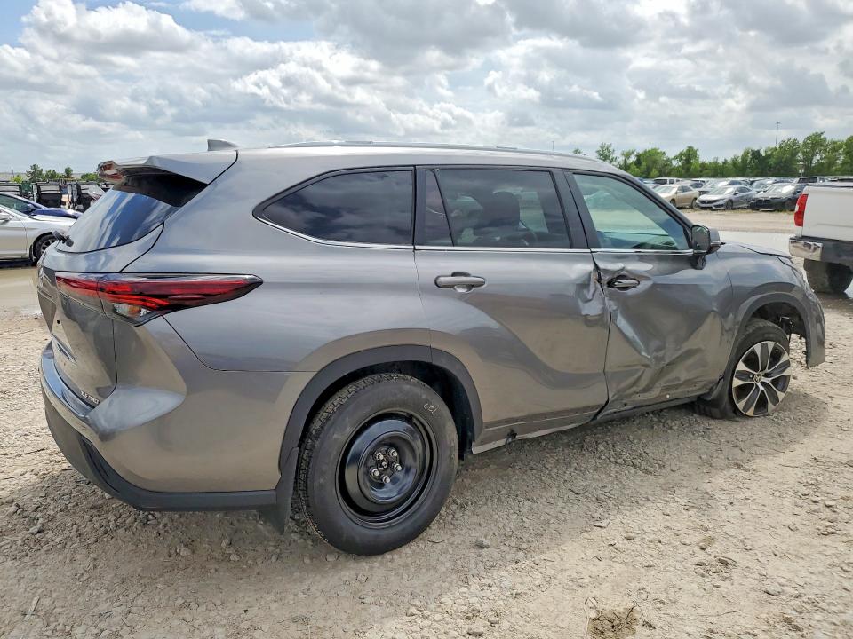 79431685 :رقم المزاد ، 5TDKDRBH6TS598522 vin ، 2026 Toyota Highla Xle مزاد بيع