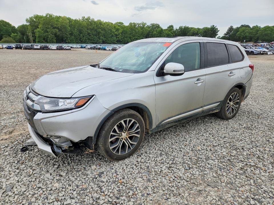 2018 Mitsubishi Outlander მანქანა იყიდება აუქციონზე, vin: JA4AD3A31JZ005380, აუქციონის ნომერი: 51998526