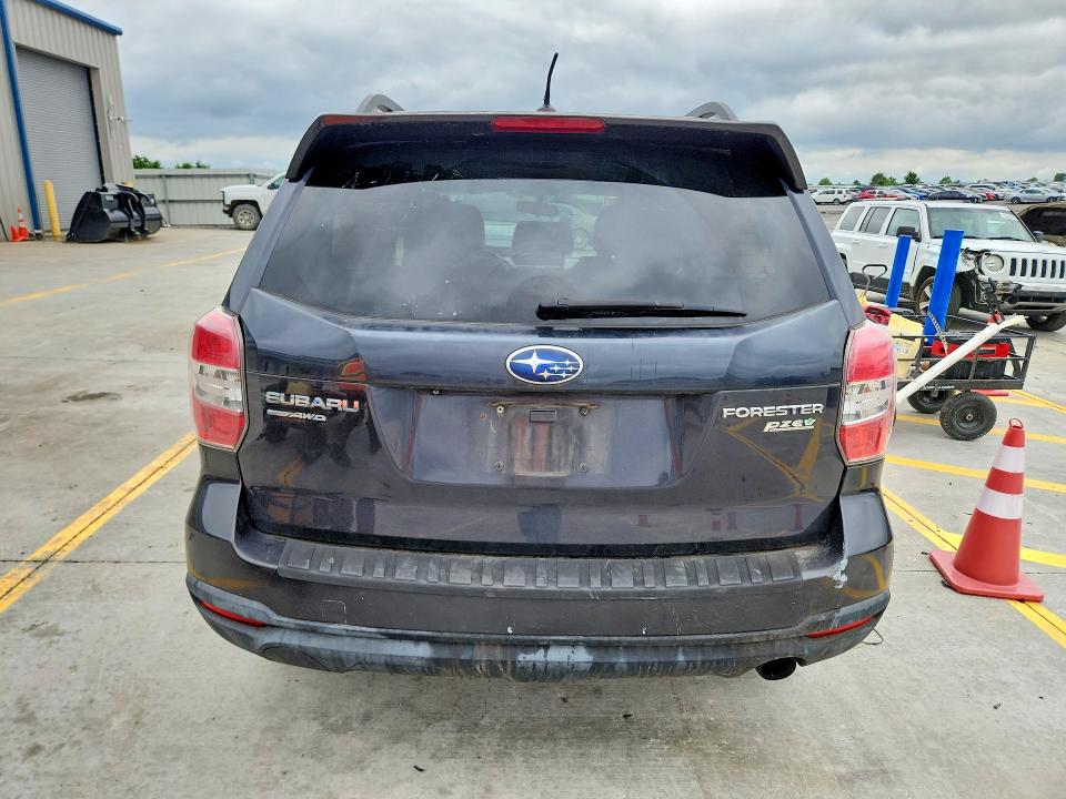 2015 Subaru Forester მანქანა იყიდება აუქციონზე, vin: JF2SJAKC6FH561270, აუქციონის ნომერი: 51529246