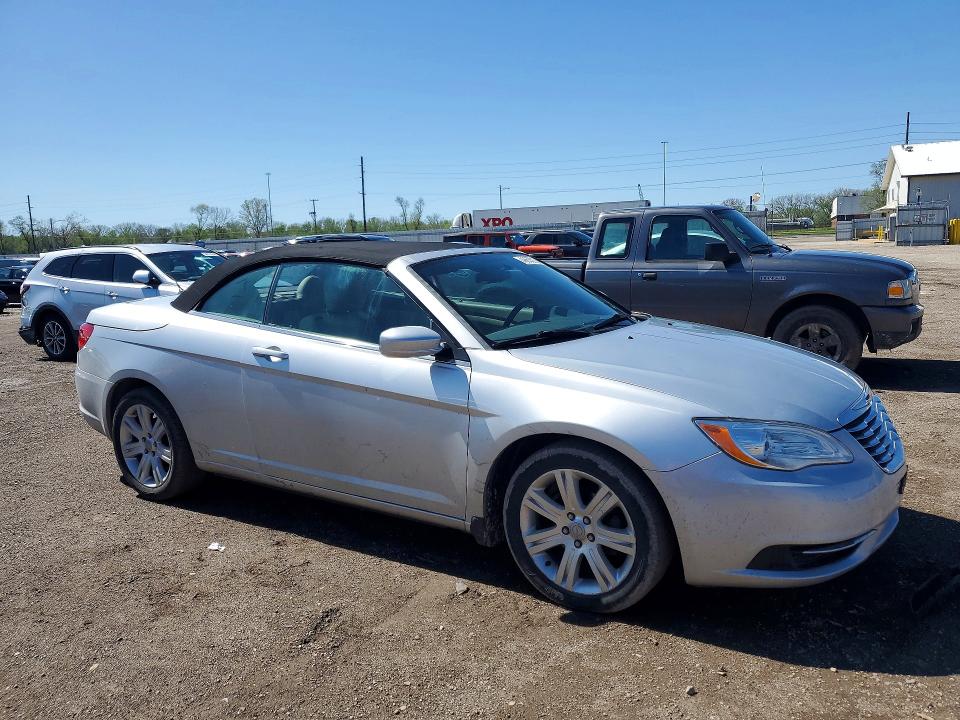 Продажа на аукционе авто 2011 Chrysler 200, vin: 1C3BC2EG8BN624222, номер лота: 49675756