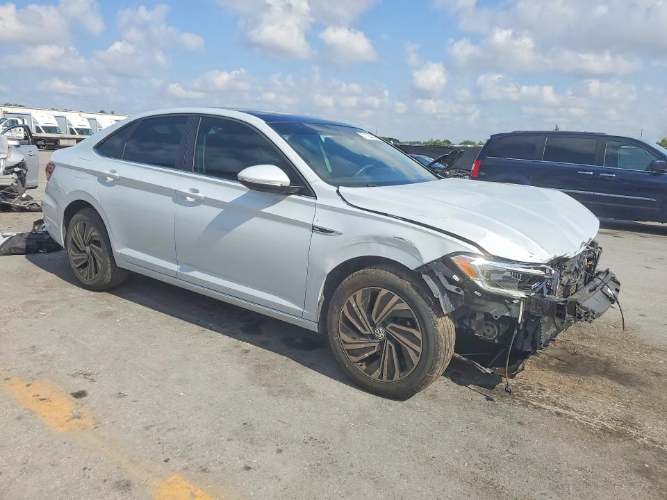 51104406 :رقم المزاد ، 3VWG57BU9KM101947 vin ، 2019 Volkswagen Jetta مزاد بيع