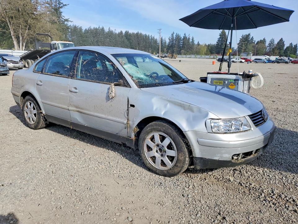51719656 :رقم المزاد ، WVWMA63B9XE498226 vin ، 1999 Volkswagen Passat مزاد بيع