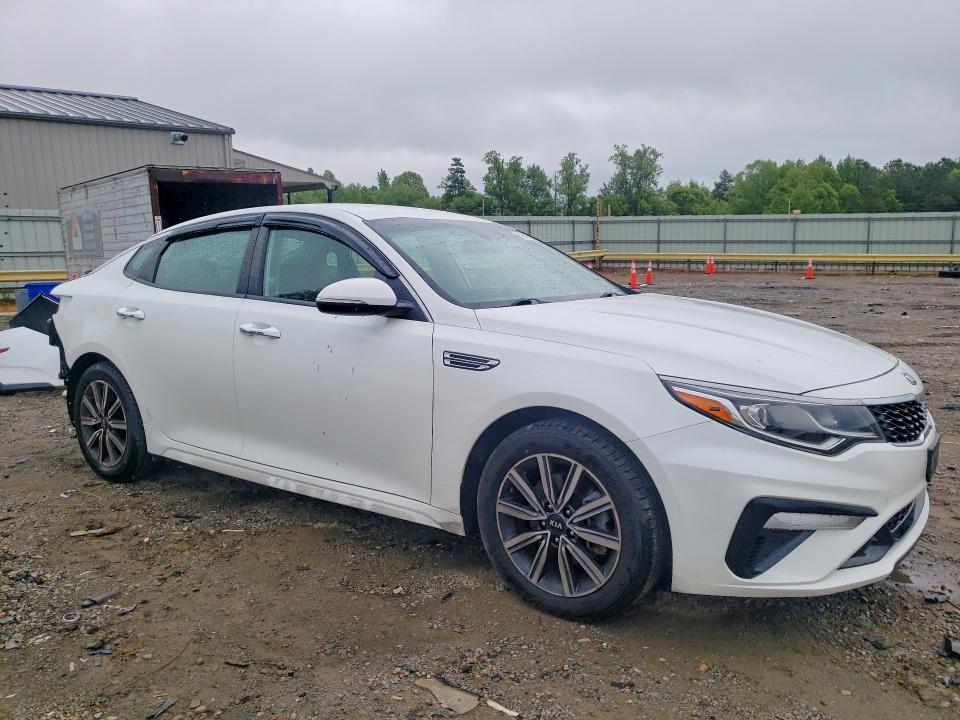 2019 Kia Optima მანქანა იყიდება აუქციონზე, vin: 5XXGT4L31KG359426, აუქციონის ნომერი: 50549326