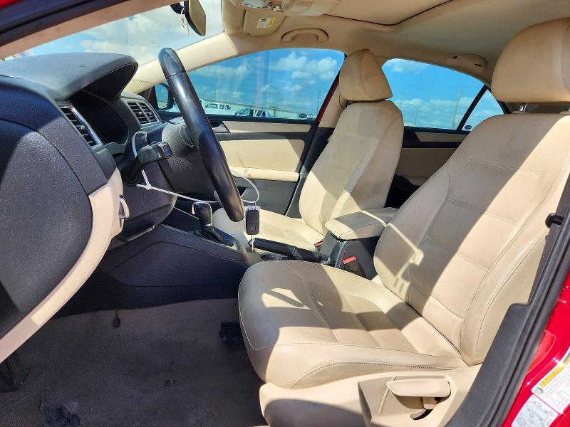 48571066 :رقم المزاد ، 3VWDP7AJ1CM386276 vin ، 2012 Volkswagen Jetta مزاد بيع
