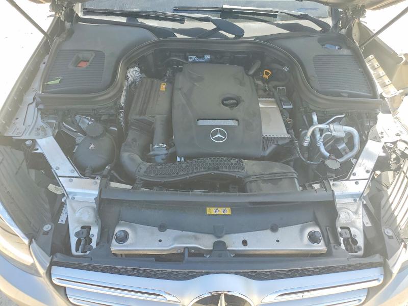 48540486 :رقم المزاد ، WDC0G4JB9KF602408 vin ، 2019 Mercedes-benz Glc مزاد بيع