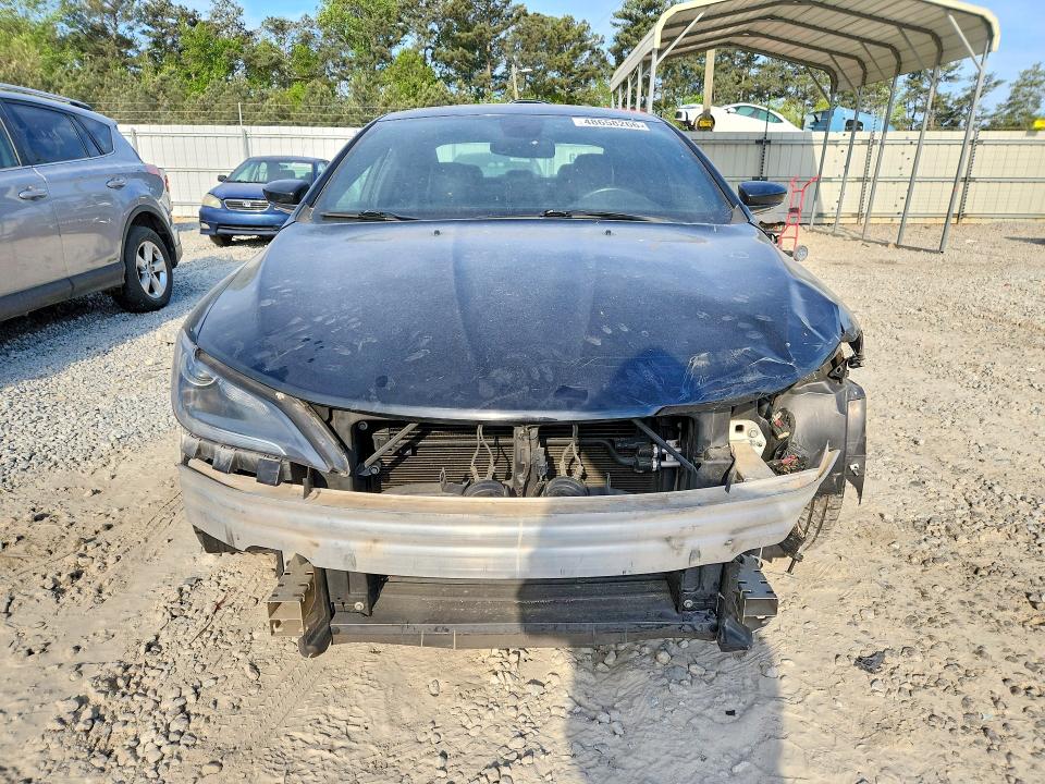 48658266 :رقم المزاد ، 1C3CCCBB3GN112166 vin ، 2016 Chrysler 200 مزاد بيع