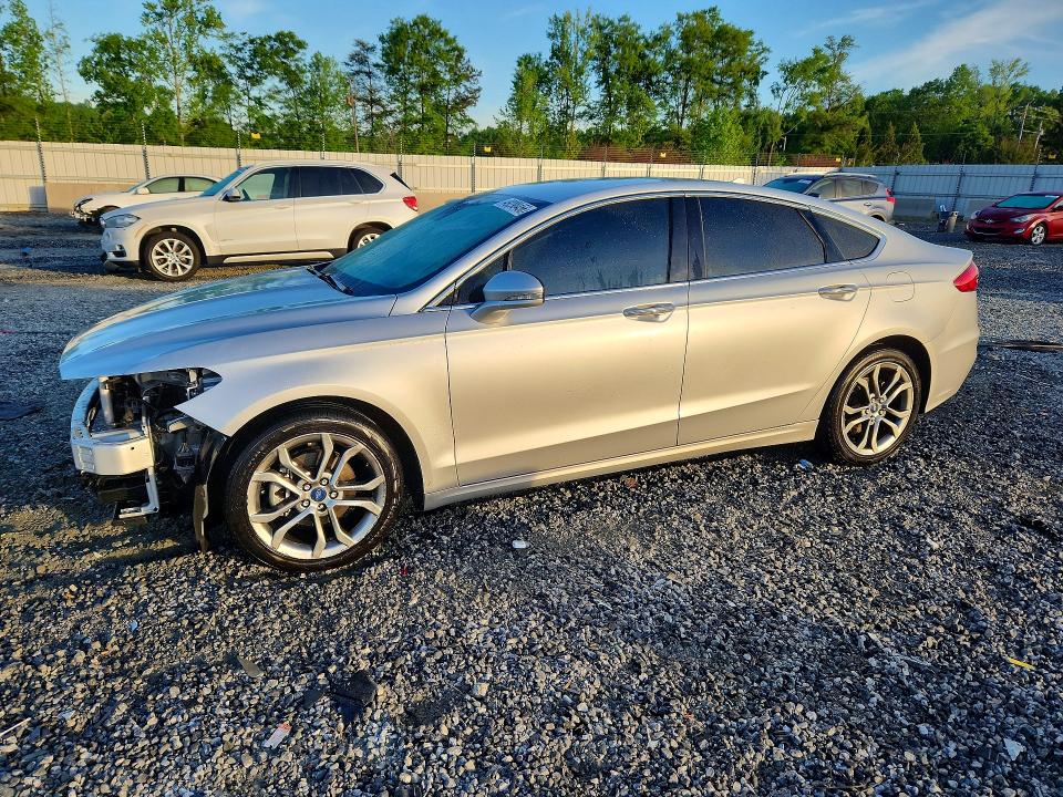 Продажа на аукционе авто 2019 Ford Fusion, vin: 3FA6P0CDXKR219917, номер лота: 49290456