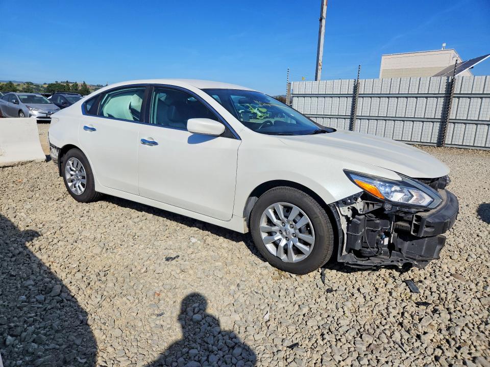 Продаж на аукціоні авто 2016 Nissan Altima, vin: 1N4AL3AP5GC179711, номер лоту: 48944666