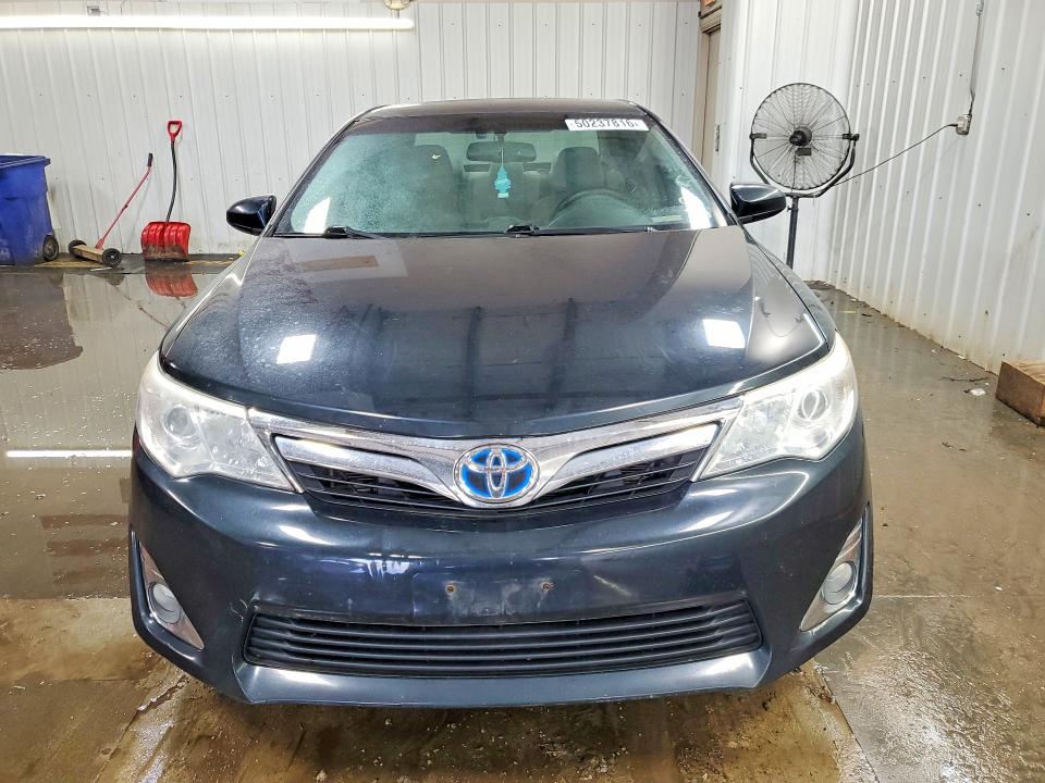 2014 Toyota Camry Hybrid მანქანა იყიდება აუქციონზე, vin: 4T1BD1FK0EU107587, აუქციონის ნომერი: 50237816