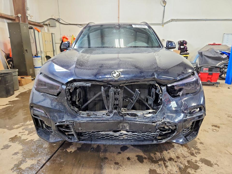 50143076 :رقم المزاد ، 5UXCR6C04M9G41267 vin ، 2021 Bmw X5 مزاد بيع
