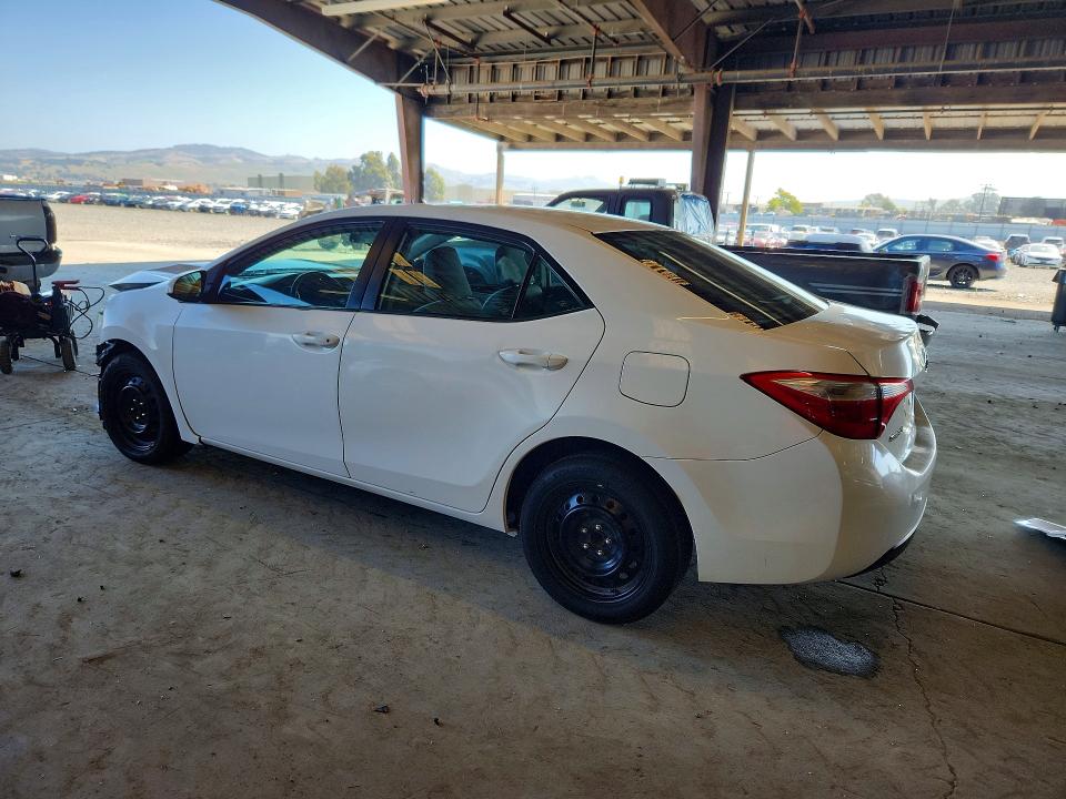 2015 Toyota Corolla მანქანა იყიდება აუქციონზე, vin: 5YFBURHE2FP260688, აუქციონის ნომერი: 51830176