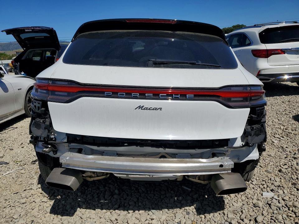 49226096 :رقم المزاد ، WP1AA2A51PLB21053 vin ، 2023 Porsche Macan مزاد بيع